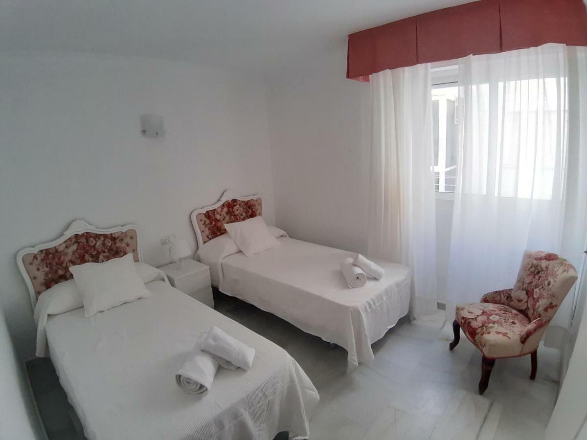 Spacious Beach Flat In Fuengirola - Los Boliches Buitenkant foto